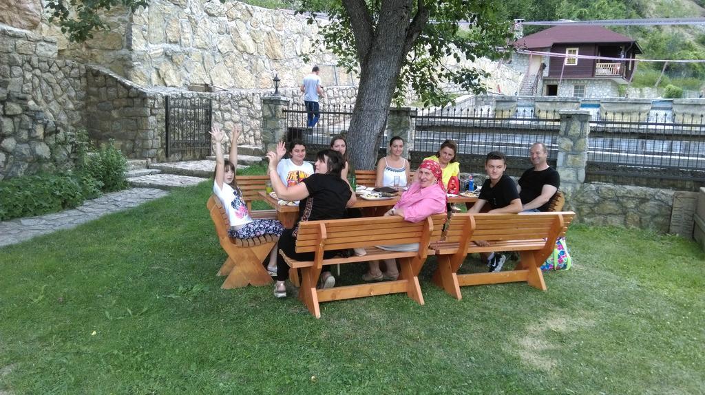 Etno Selo Vrelo & Camping Berane Exterior foto