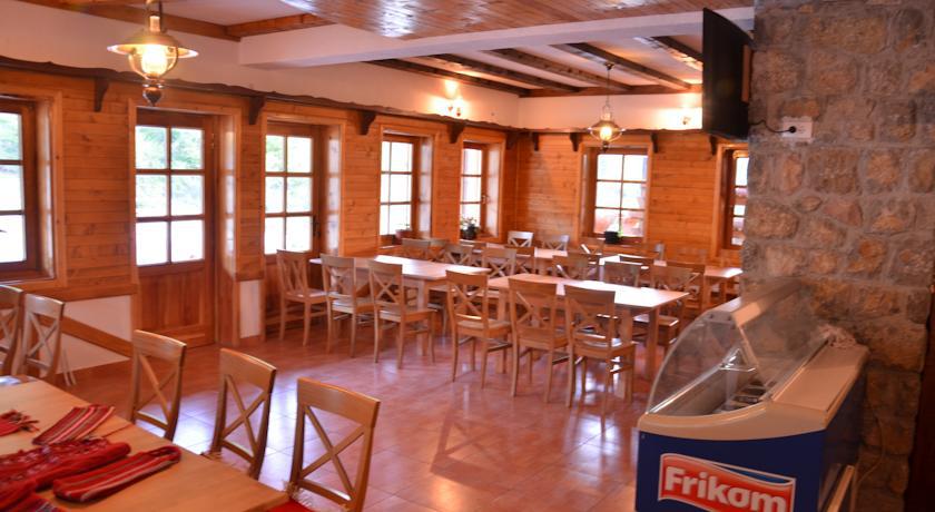 Etno Selo Vrelo & Camping Berane Exterior foto